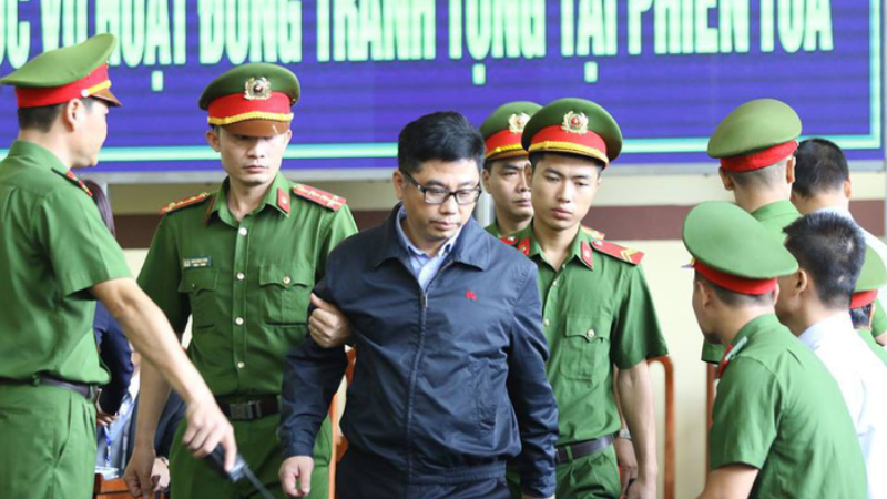 Nguyễn Văn Dương đi tù bao lâu?